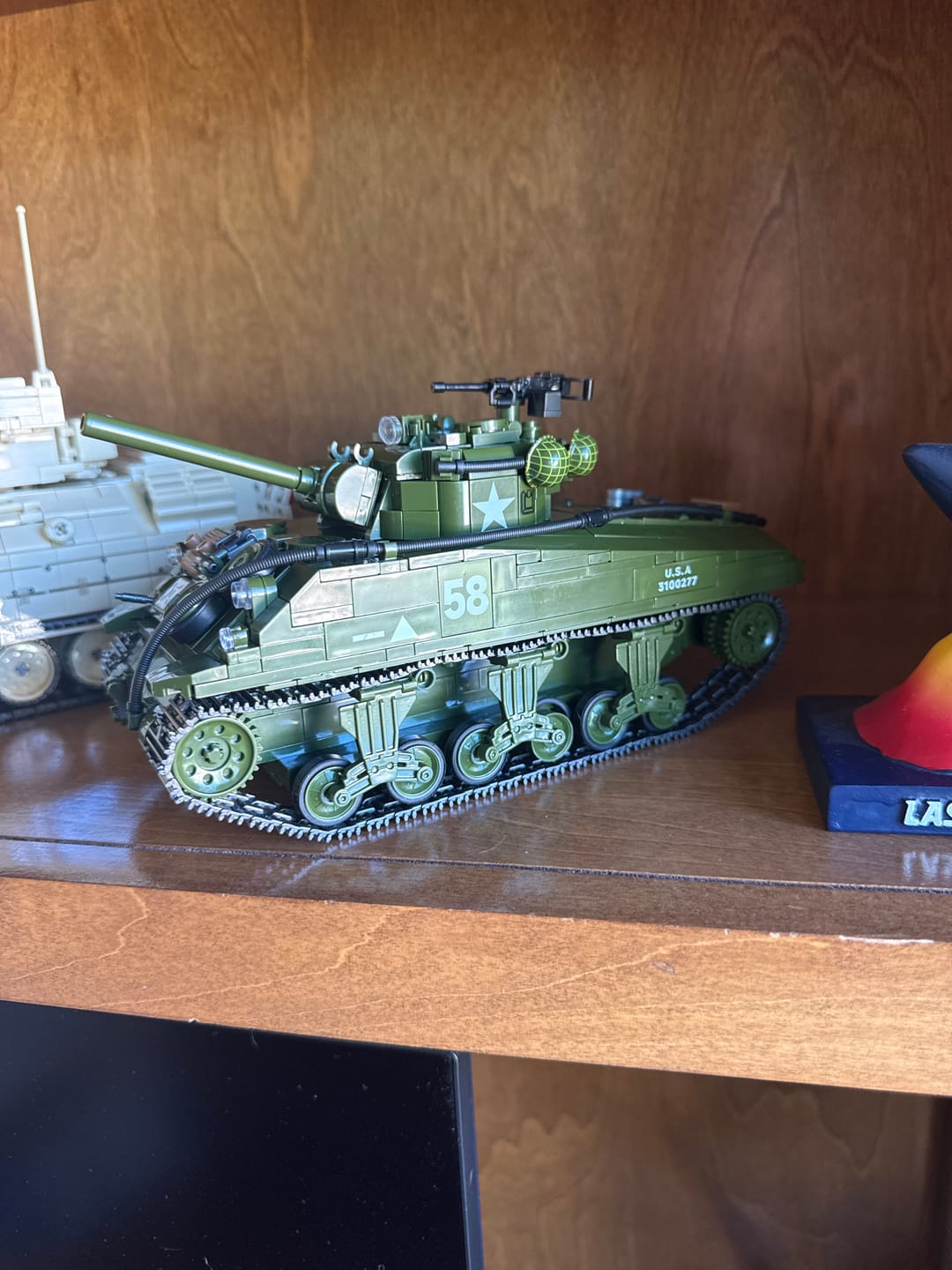 Customer photo review of M4A3 Sherman | 1175 PCS