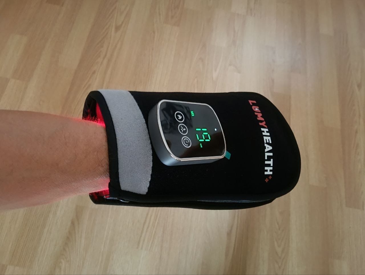 Customer photo review of LumyHealth Red & Infrared Light Therapy Glove
