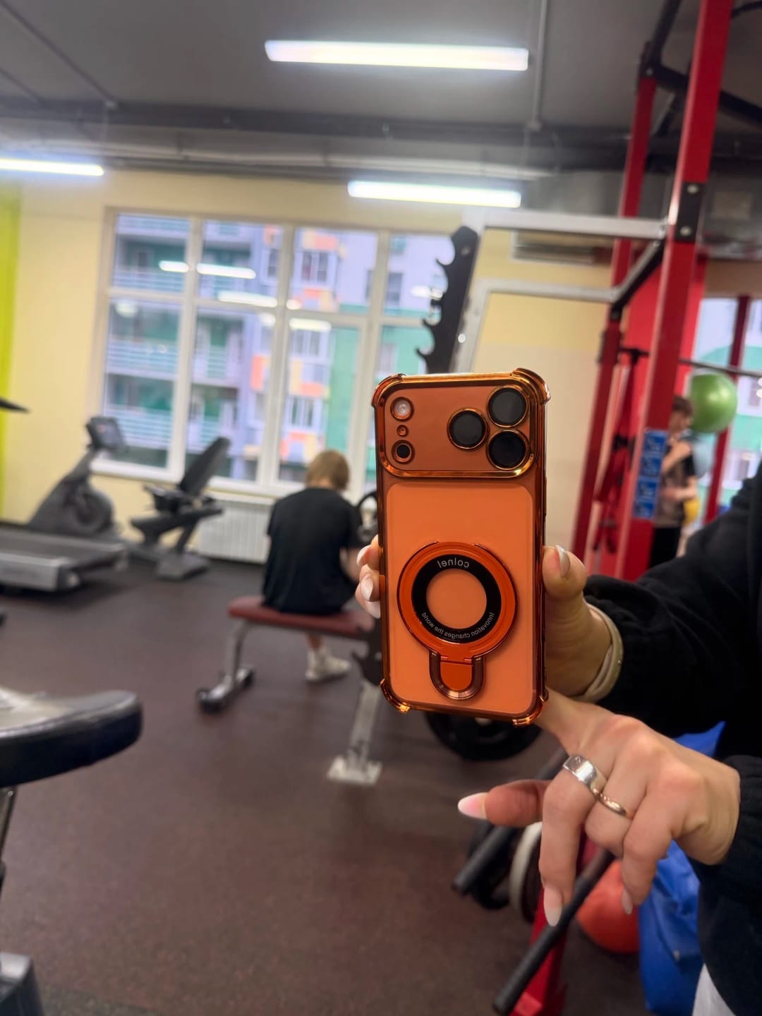 Customer photo review of Coque iPhone anti-chute à anneau invisible Airluma