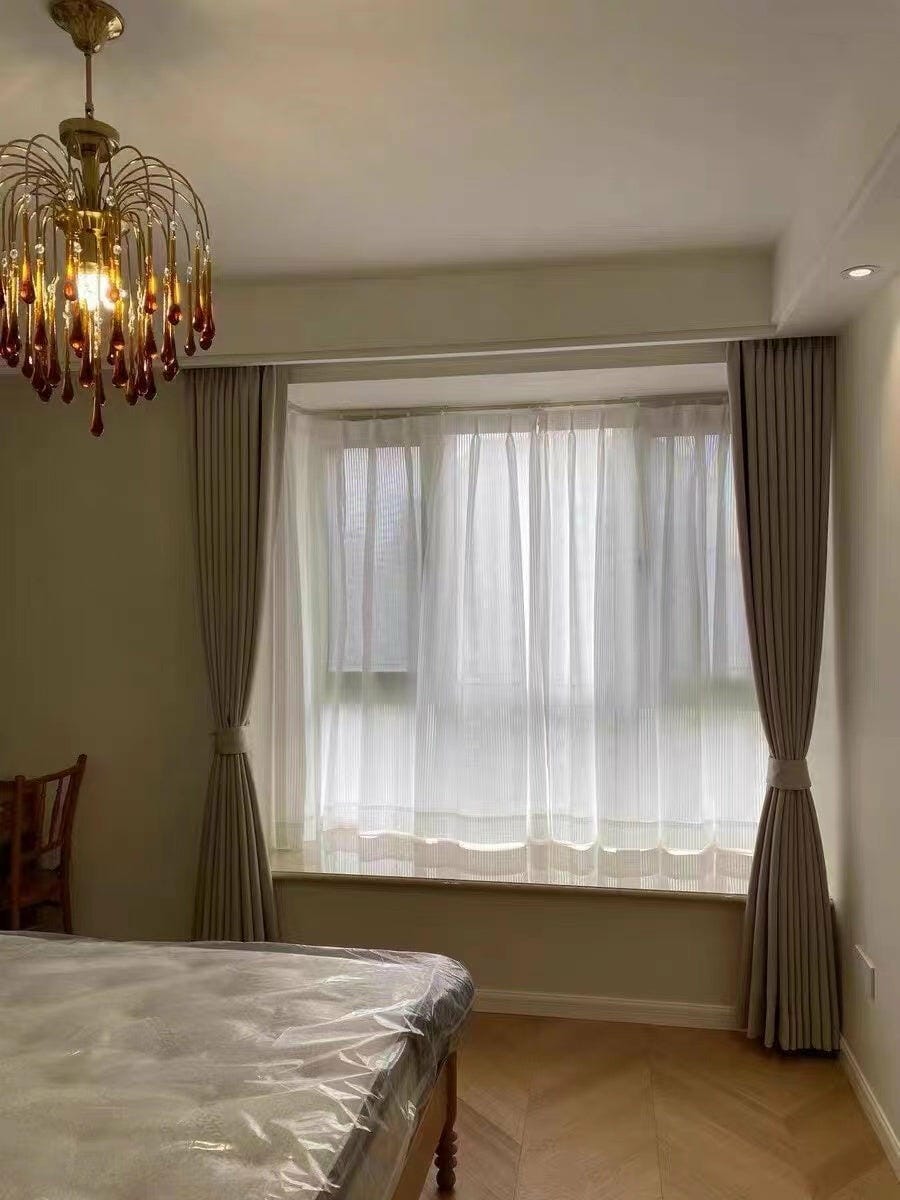 Customer photo review of Crystal Waterfall Chandelier, Gold-Finish Brass, 50 cm