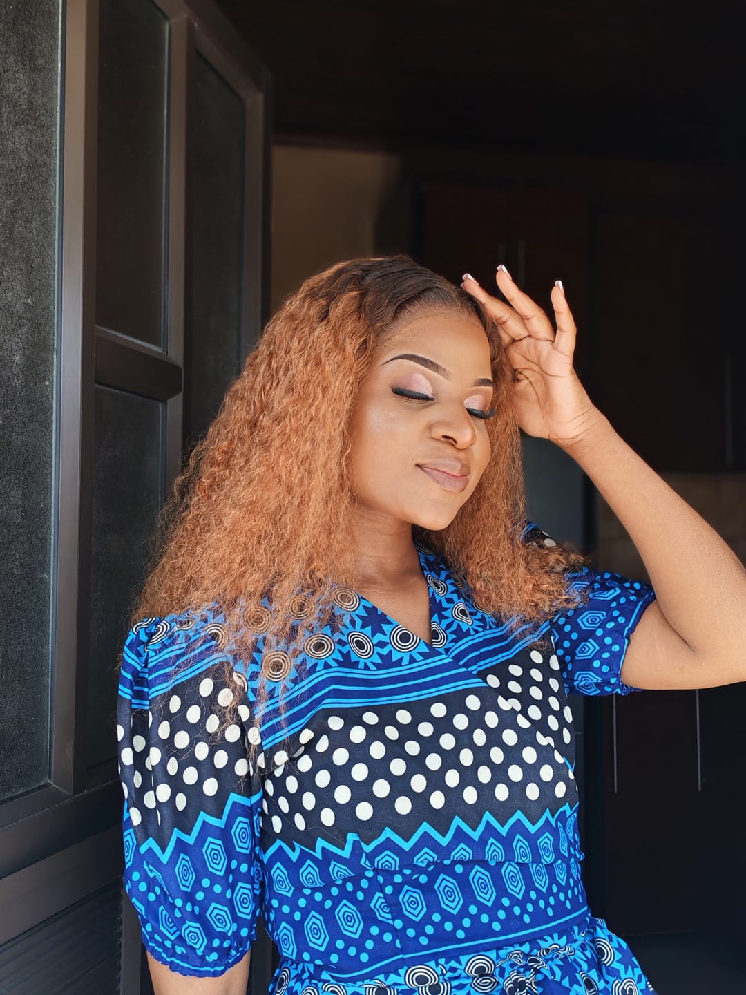 Customer photo review of Brazilian 13x4 Lace Frontal Wig Water Wave clr 430 22''