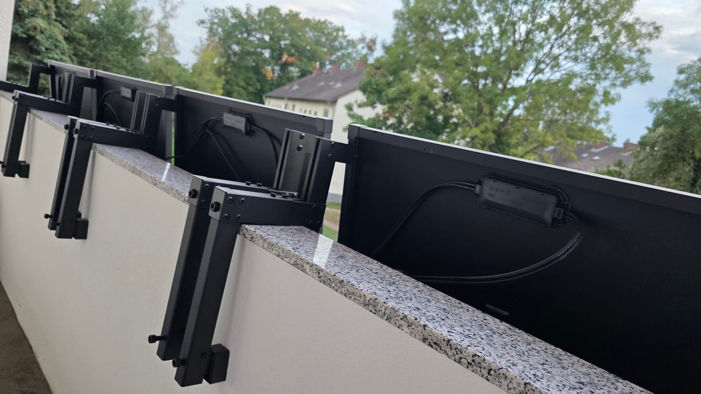 Customer photo review of Ray Beton Balkon Halterung Winkel einstellbar