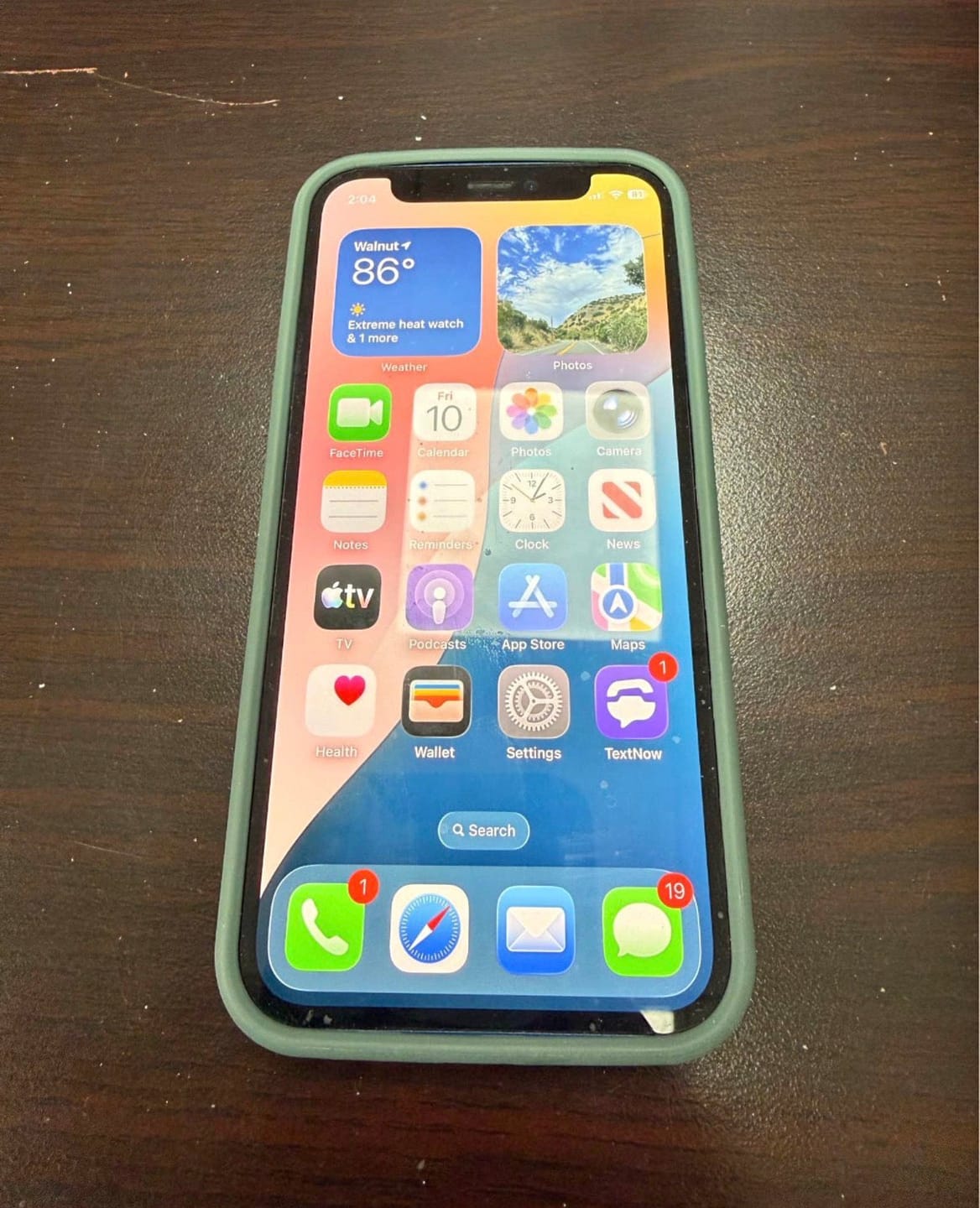 Customer photo review of iPhone 12 mini