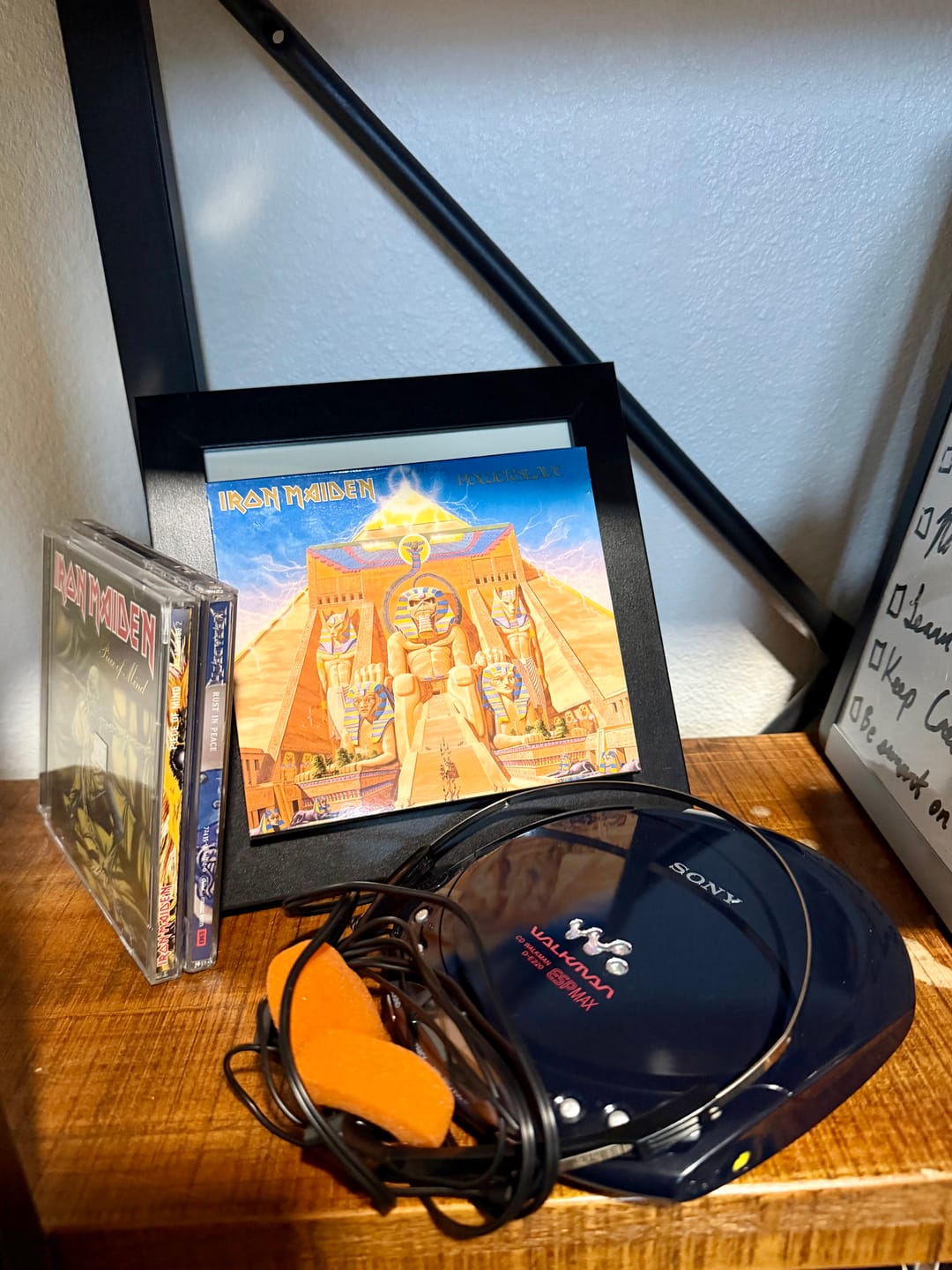 Customer photo review of Sony Walkman D-E220 Black Portable CD Player