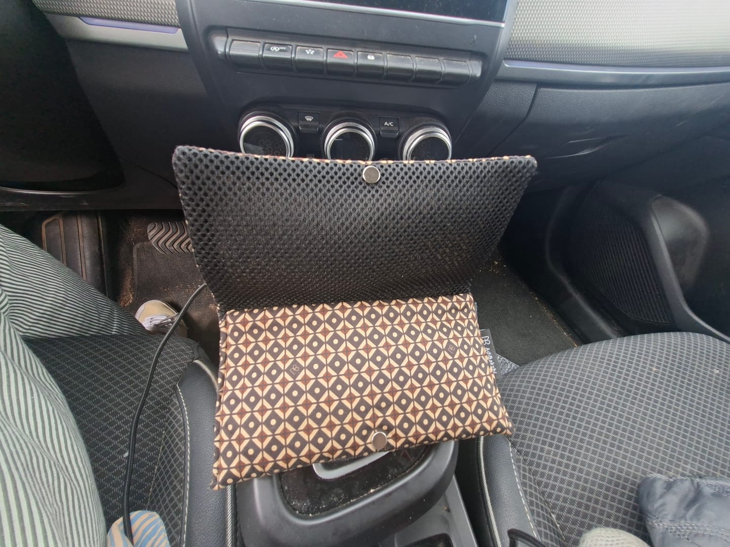 Customer photo review of נרתיק משקפיים גרייס