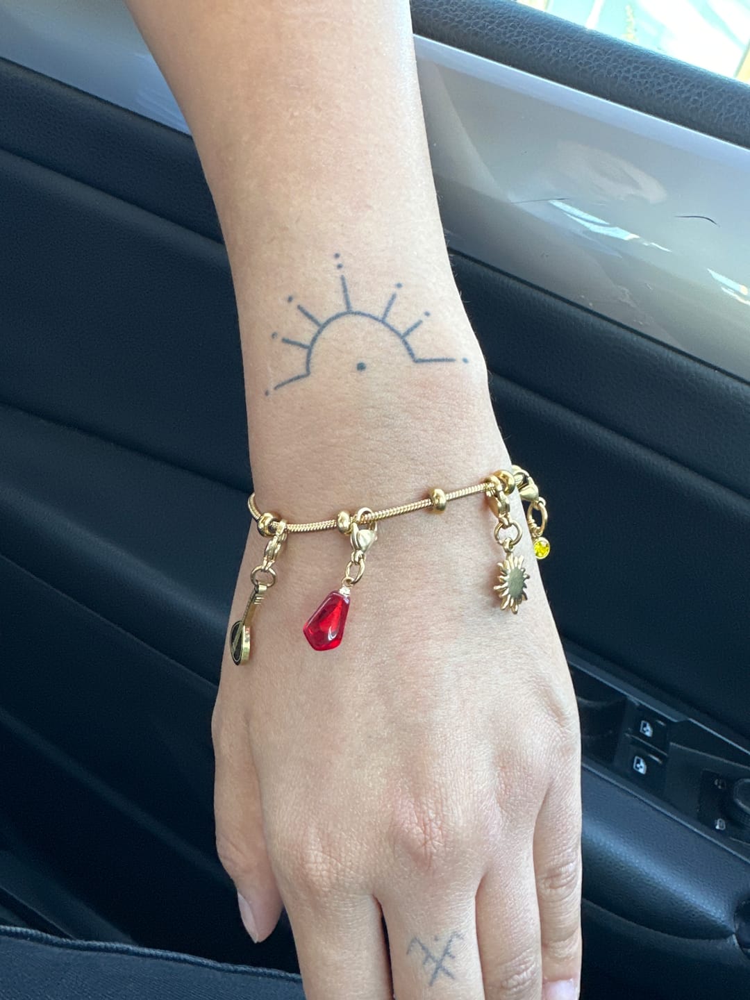 Customer photo review of Create your Kurdish Charm Armband (5 Charms)