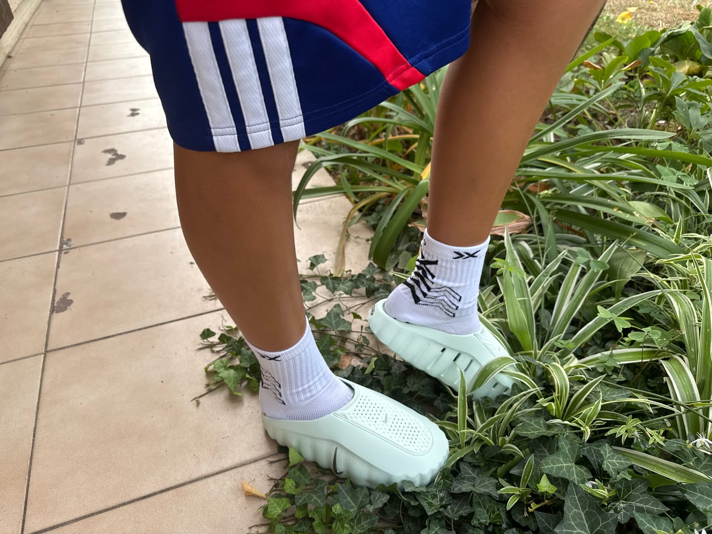 Customer photo review of Nike Mind 001 Barely Green - Vert