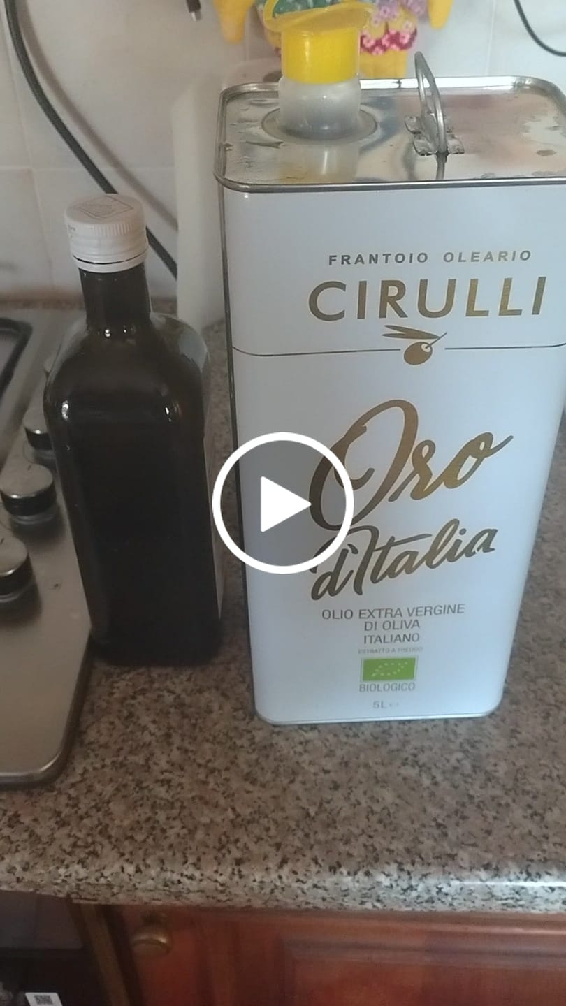 Customer video review of 1 lattina di olio extravergine Biologico • 5 Litri
