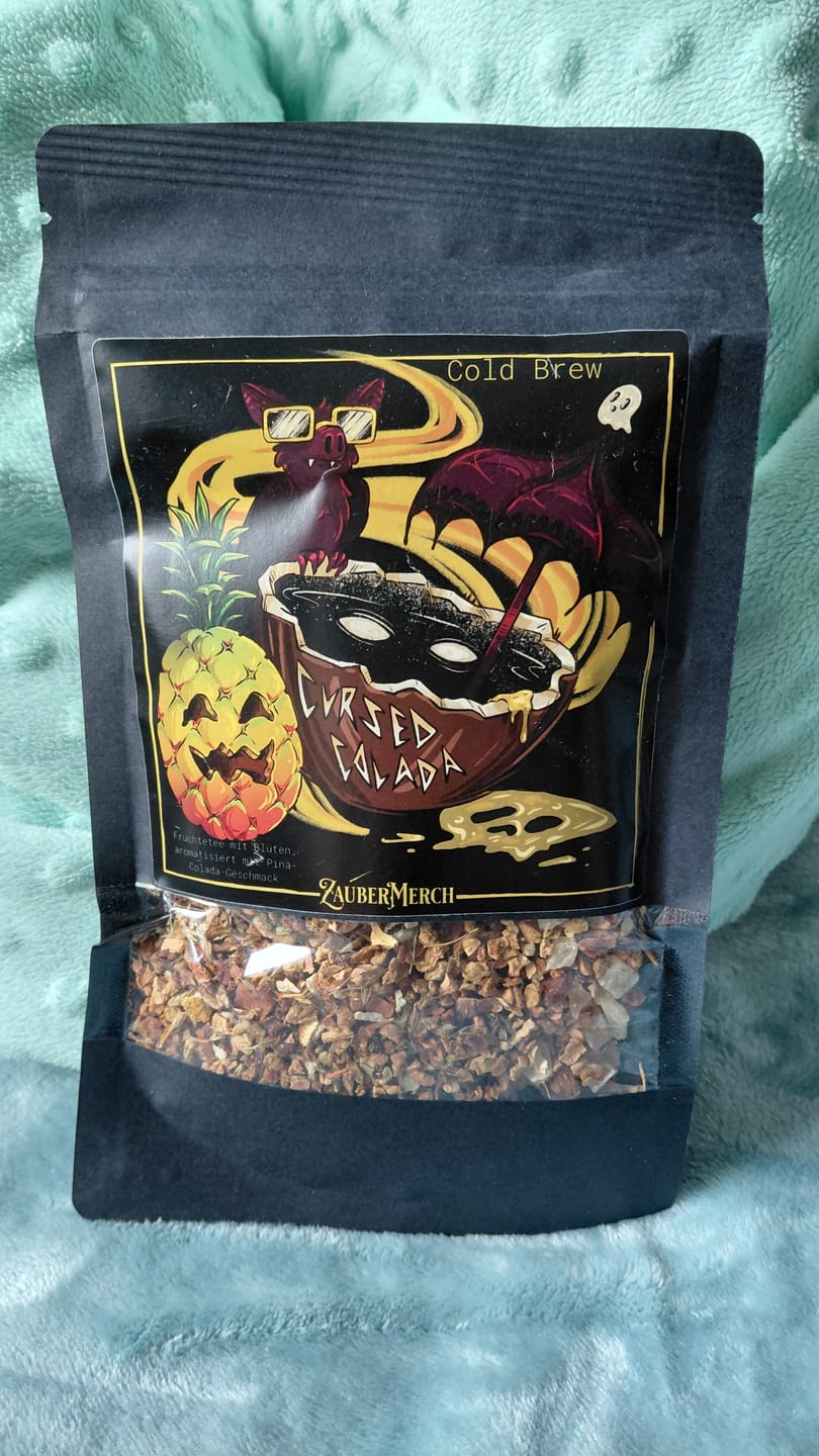 Customer photo review of Cursed Colada Cold Brew Tee – Pina Colada Eistee