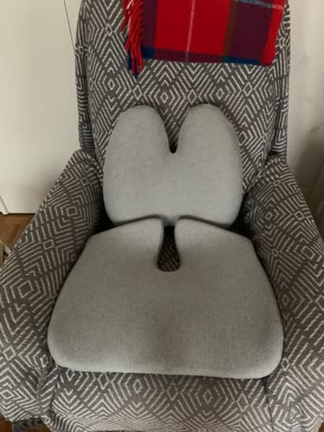Customer photo review of Orthopaedic Seat Cushion Set