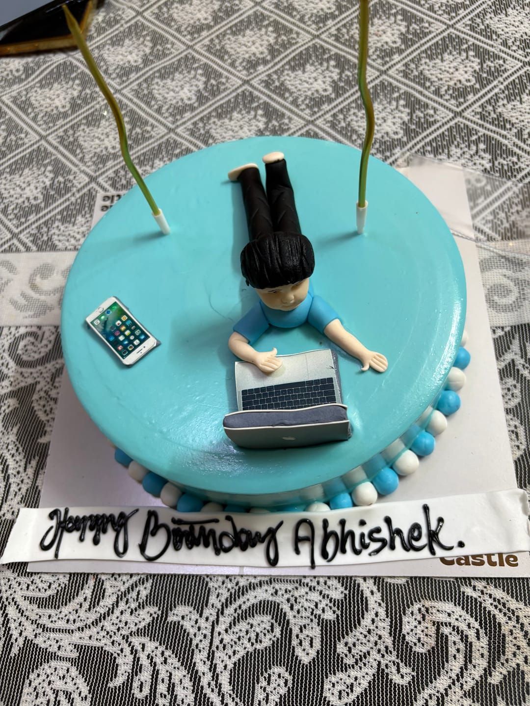 Customer photo review of Cake for a workaholic