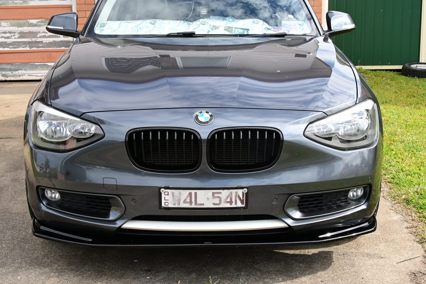 Customer photo review of M Performance Gloss (Single Slat) For BMW 1 Series F20 Pre-LCI 2012-2014