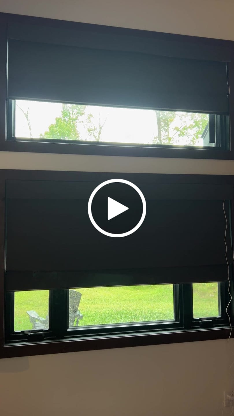 Customer video review of SmartWings Motorized Linen Roman Shades 50%/70%/100% Blackout Daphne