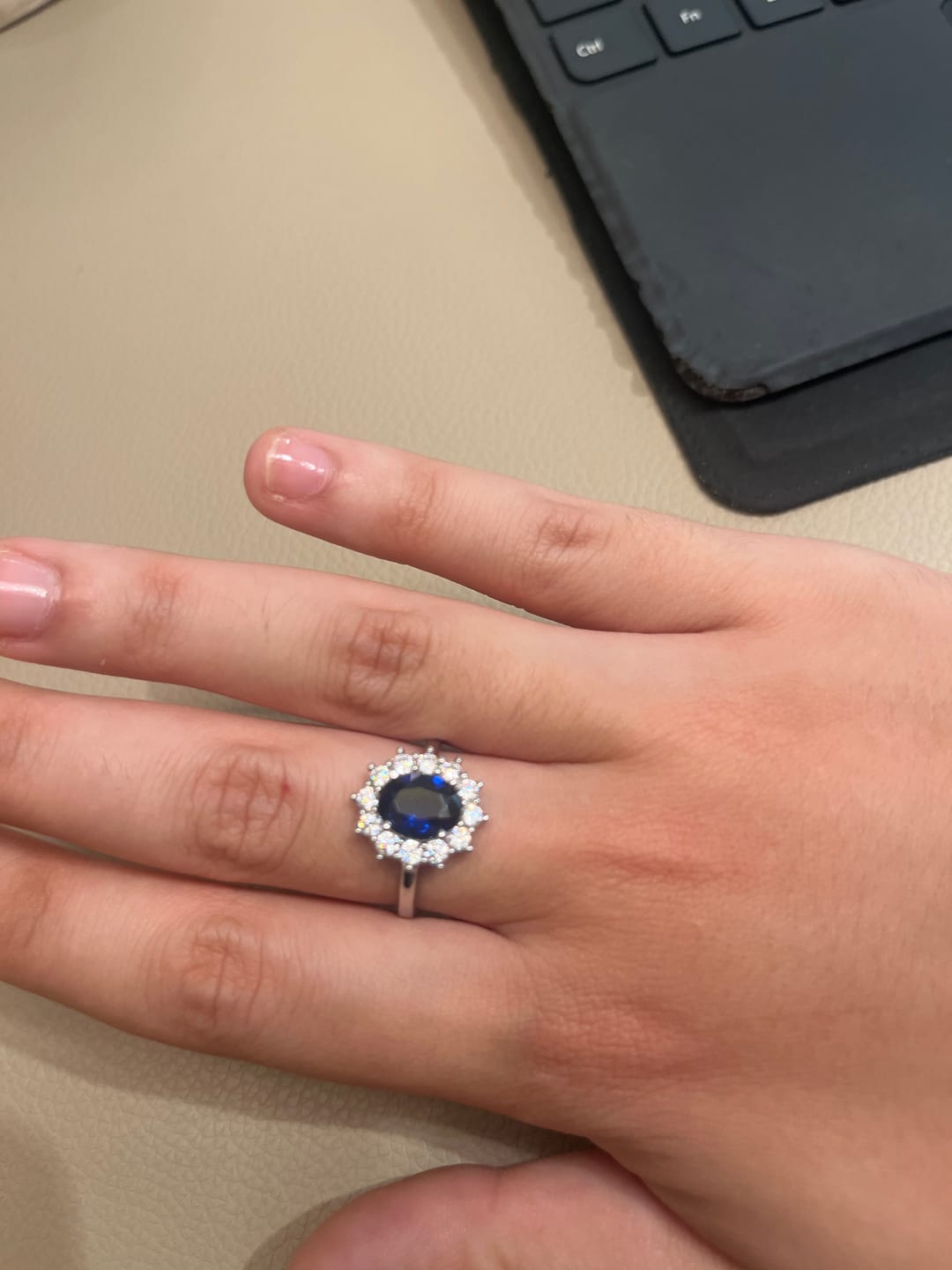 Customer photo review of Anillo Circonitas Preciosas
