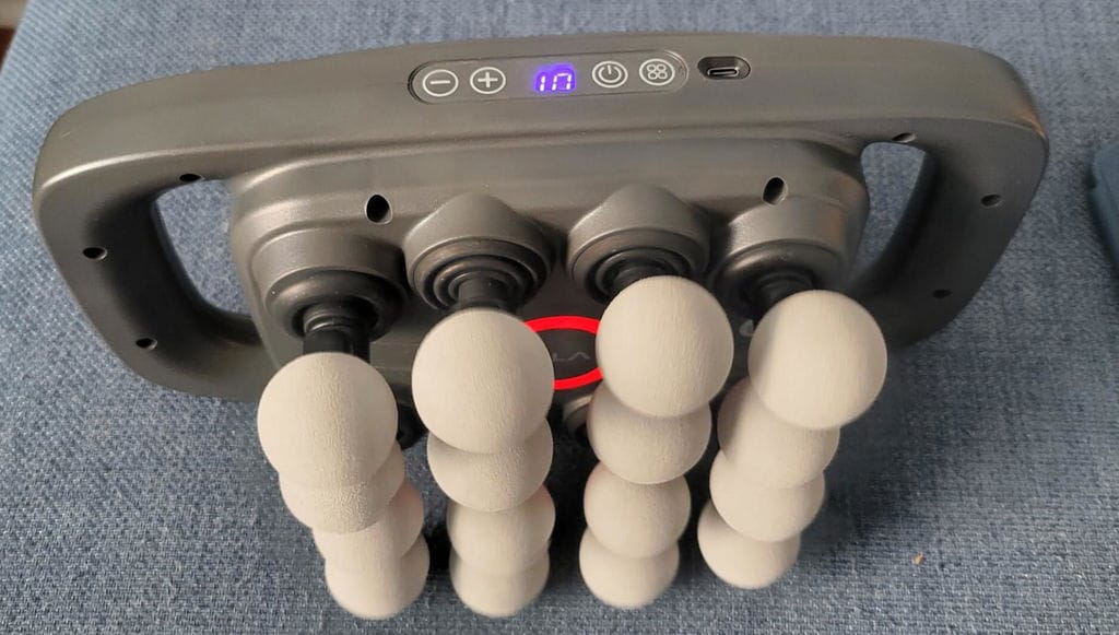 Customer photo review of Knedora™ 16 Başlıklı Masaj Aleti