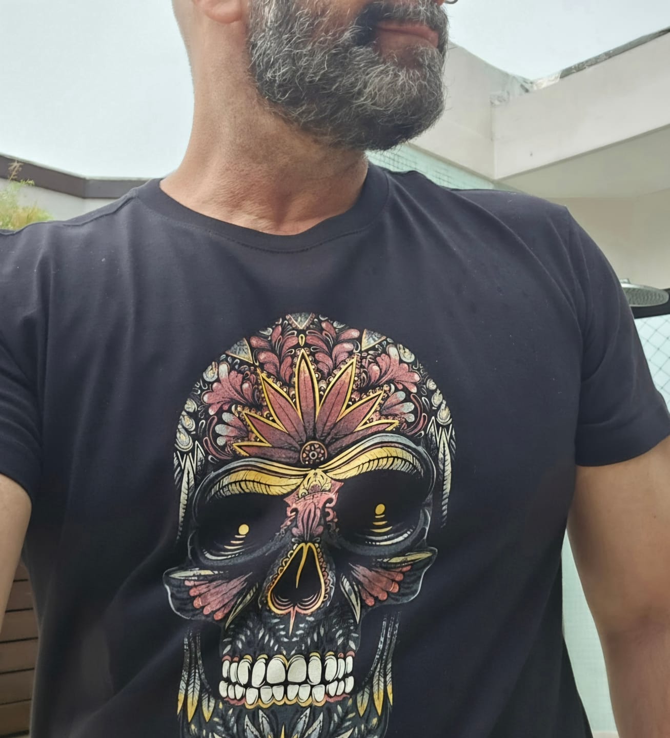 Customer photo review of Camiseta Mystic Skull