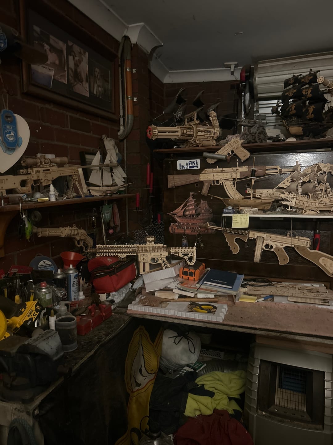 Customer photo review of Rokrgeek M4 3D Wooden Gun Puzzle