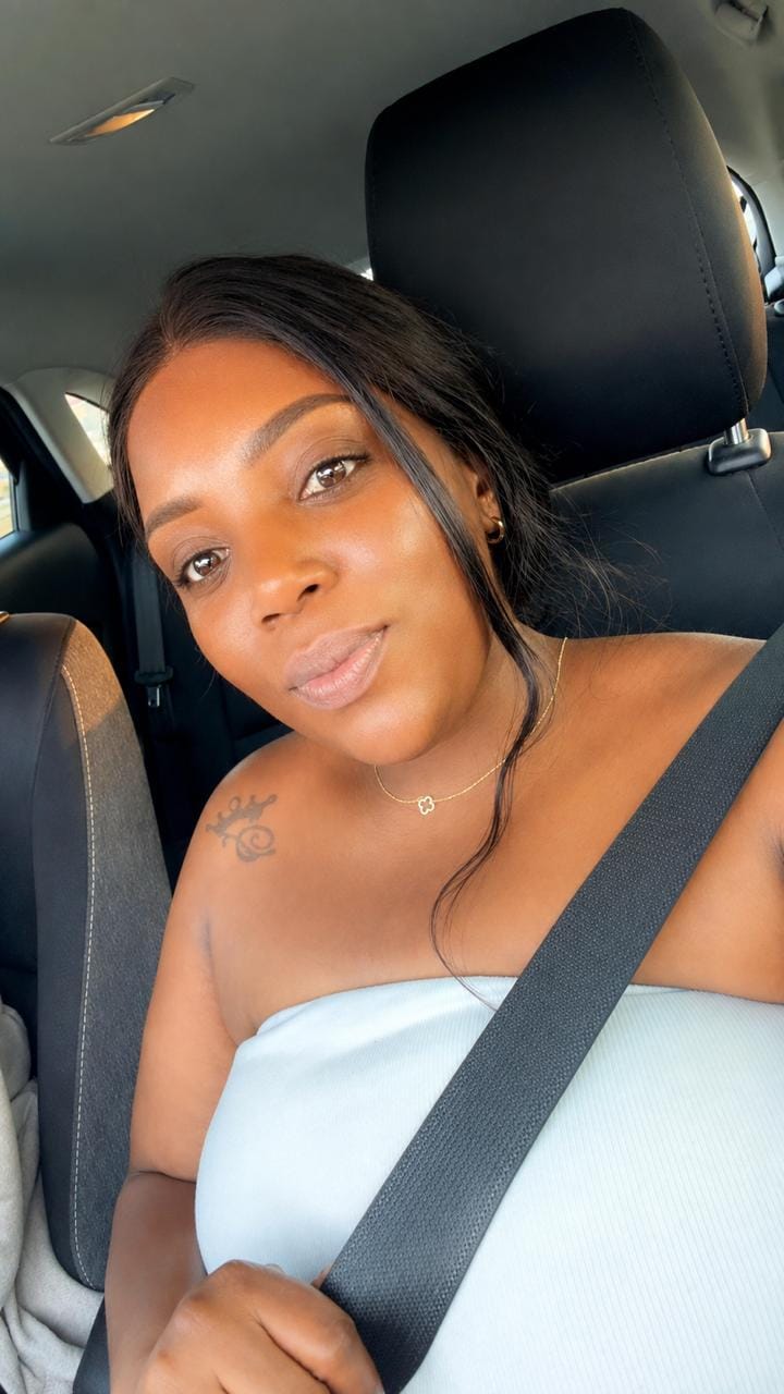 Customer photo review of Pavé Clover Pendant Necklace