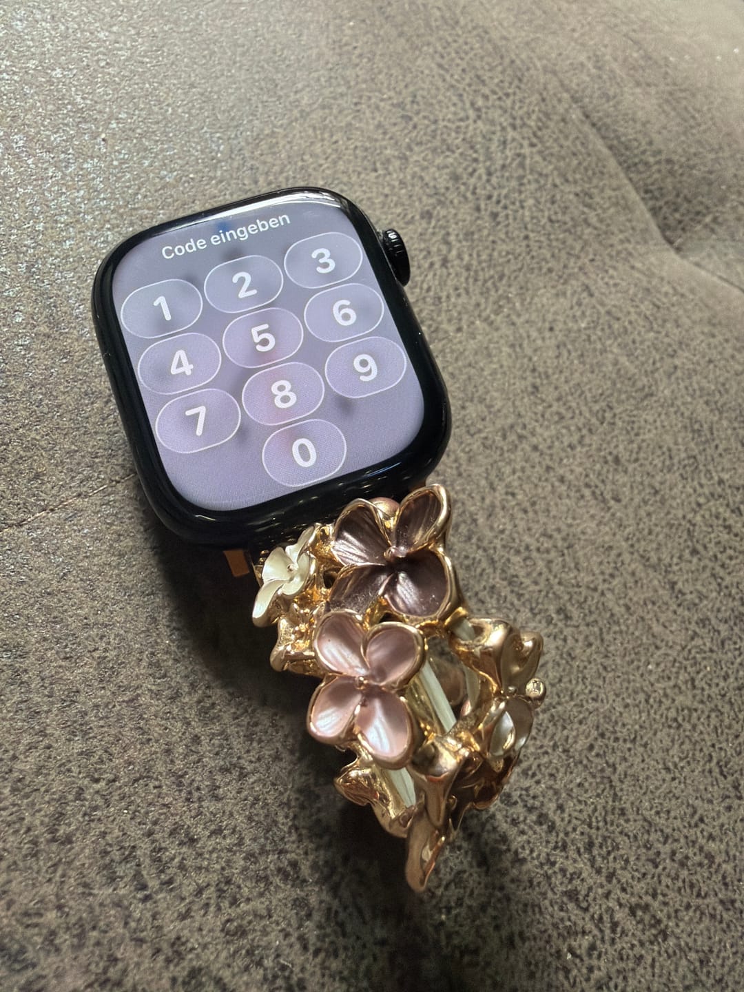 Customer photo review of NEU: Apple Watch Metallarmband "Madlen"