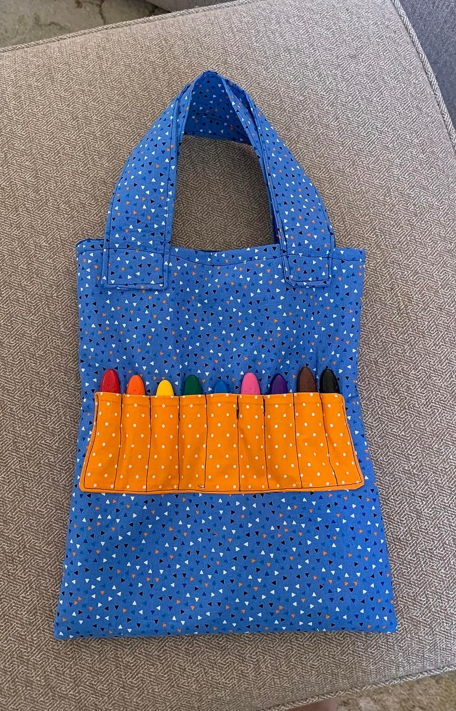 Customer photo review of Peanut Crayons 12 Colors