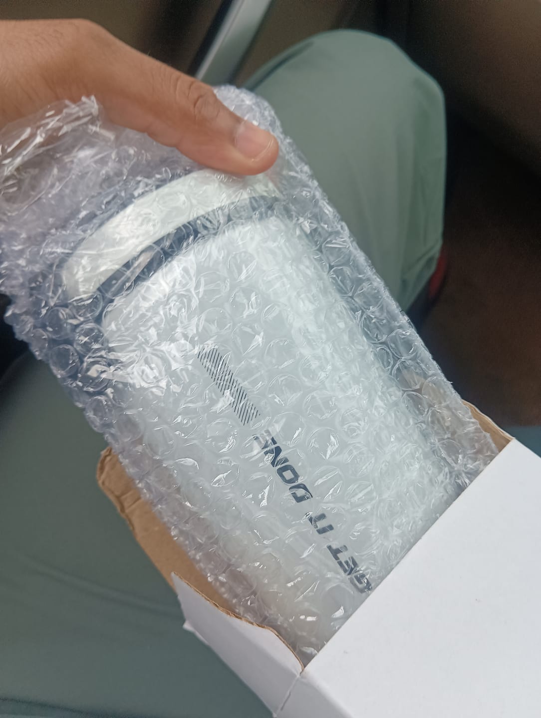 Customer photo review of Wellcore - Micronised Creatine Monohydrate (83 Servings, Unflavoured) + Premium Steel Shaker