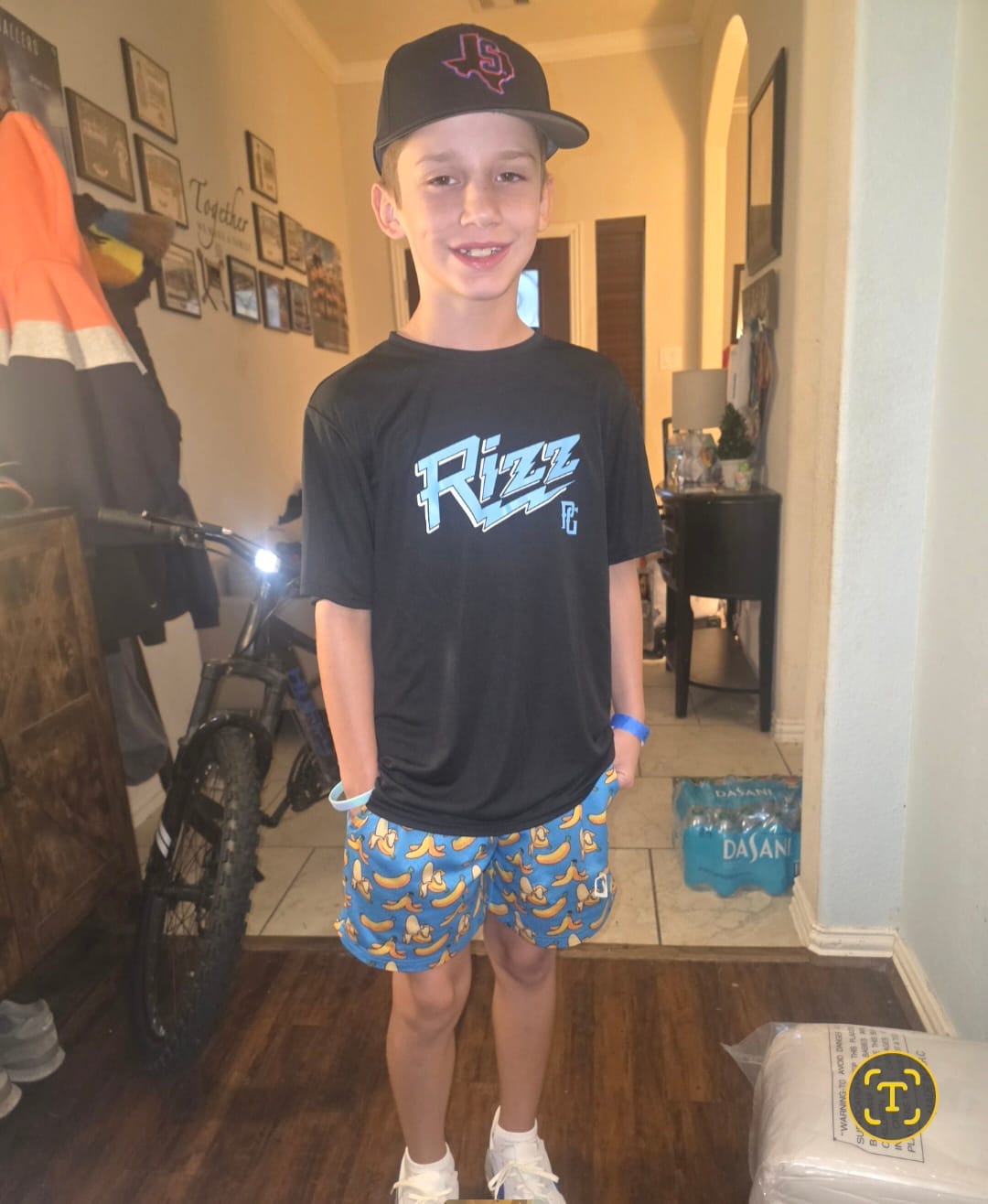 Customer photo review of RIZZ PERFORMANCE TEE