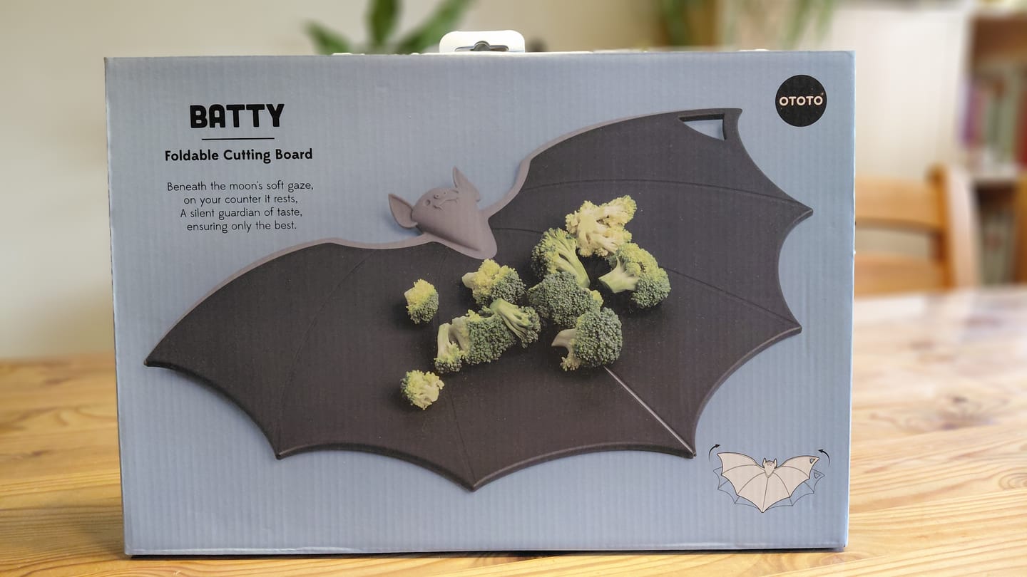 Customer photo review of Faltbares Schneidebrett in Fledermausform – Batty