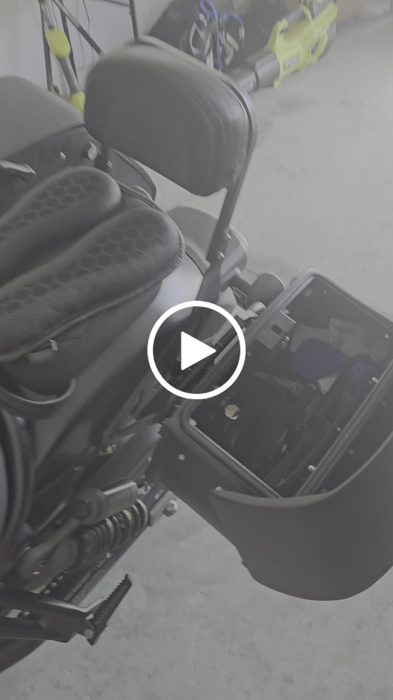 Customer video review of 28L - Baelor Medium Quick Mount Honda Rebel 1100 Motorcycle Saddlebags