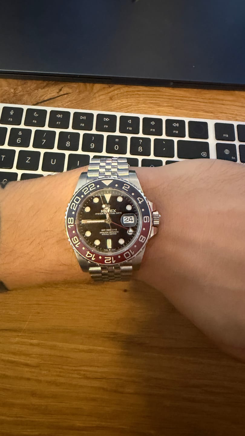 Customer photo review of Rolex GMT-Master II Pepsi - 126710BLRO - Full-Set