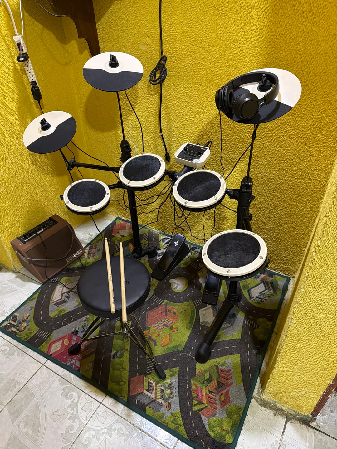 Customer photo review of Donner DED-80 Baterias Electronicas Para Principiantes
