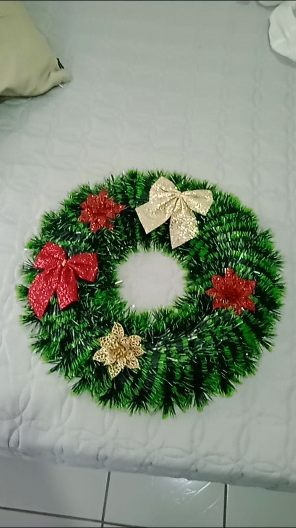 Customer photo review of Guirlanda de Natal Estruturada Decorativa 25cm e 40cm