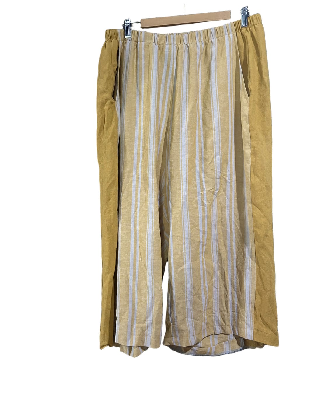 Customer photo review of Woven | Viscose + Linen - Mustard