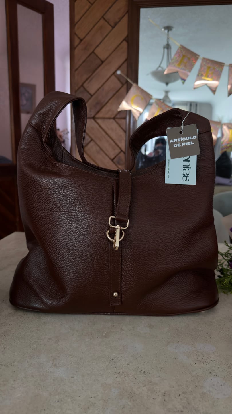 Customer photo review of Bolso Maren Café