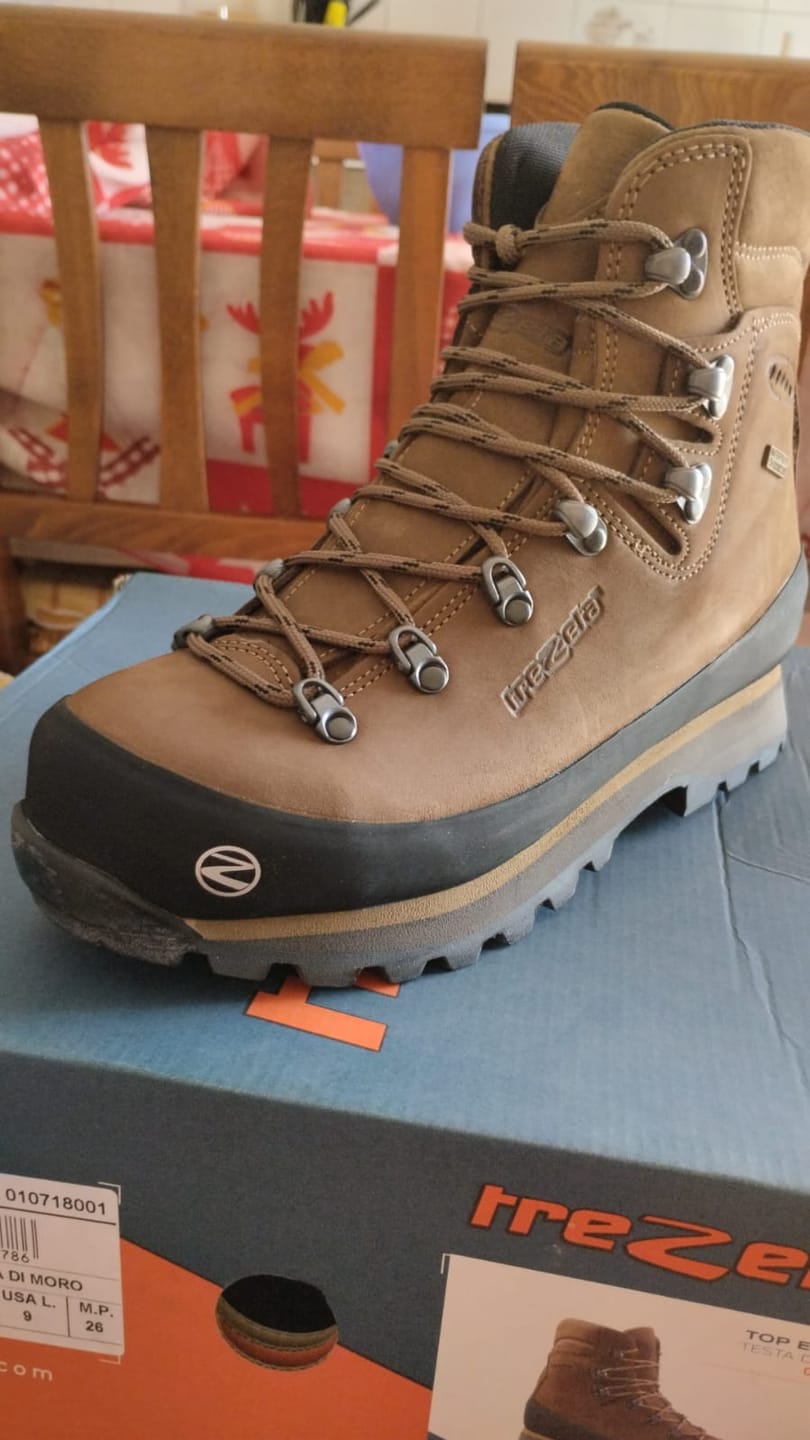 Customer photo review of Scarpone Trezeta Top Evo Marrone