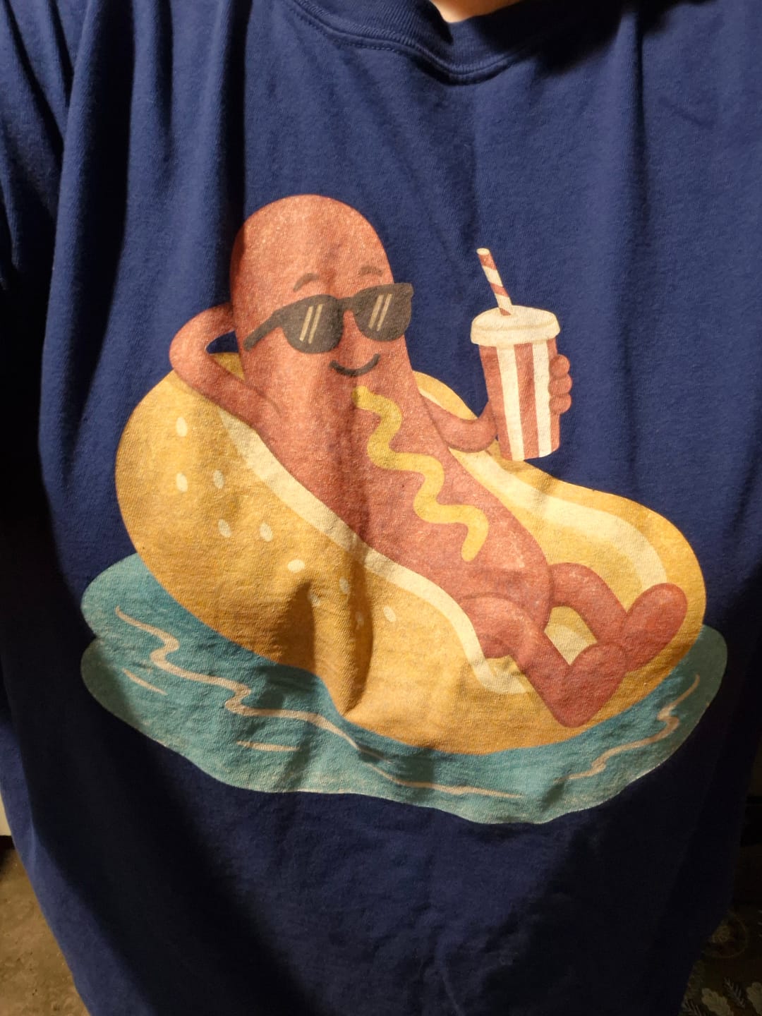 Customer photo review of Bun Float — Premium Tee