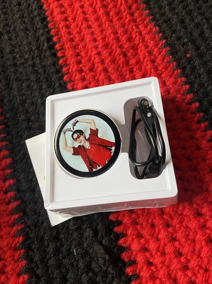 Customer photo review of Bangtanpin™ Pin Digital