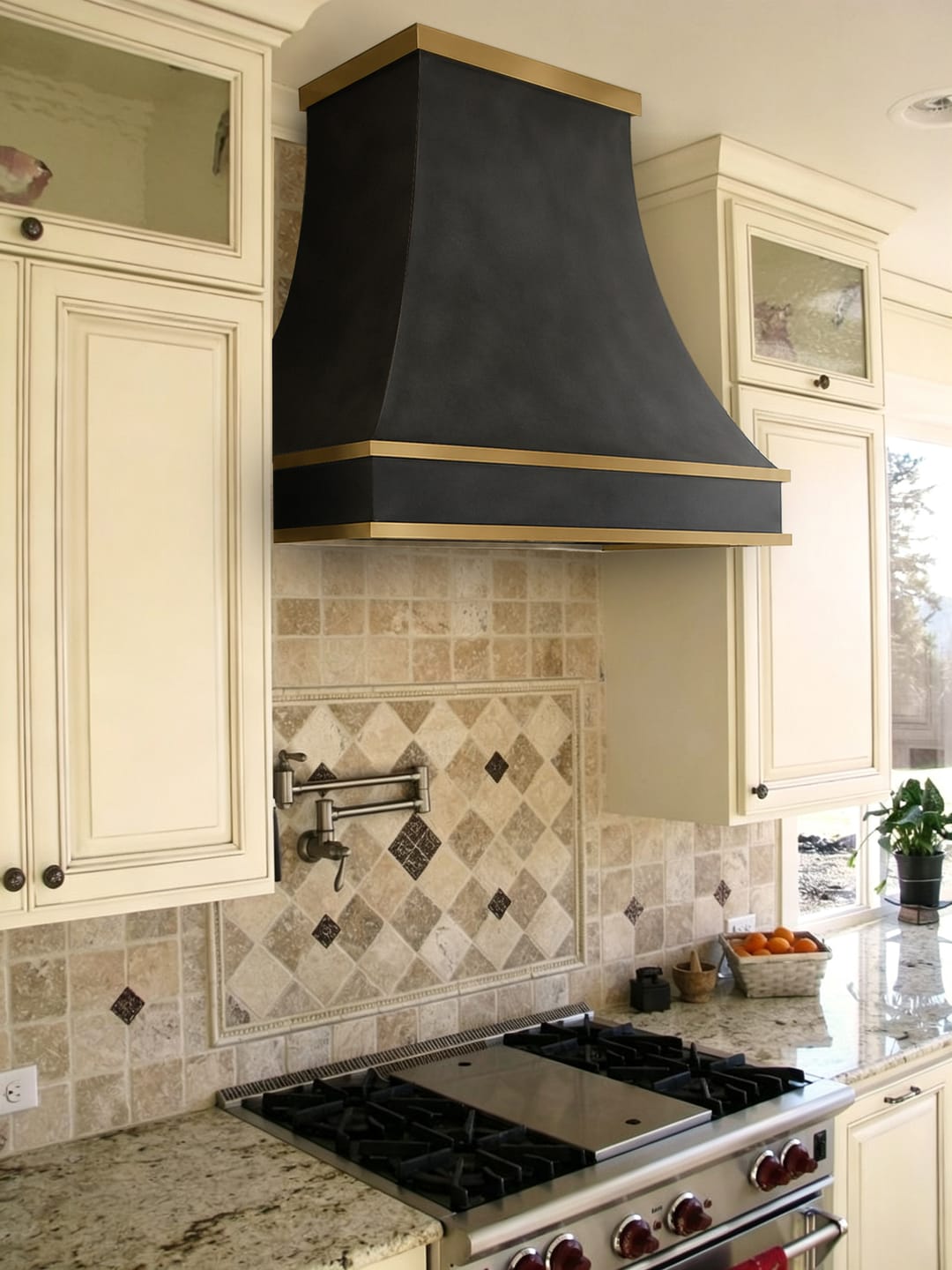 Customer photo review of Prime Custom Minimalist Refine Curved Zinc Range Hood PZ7-R01