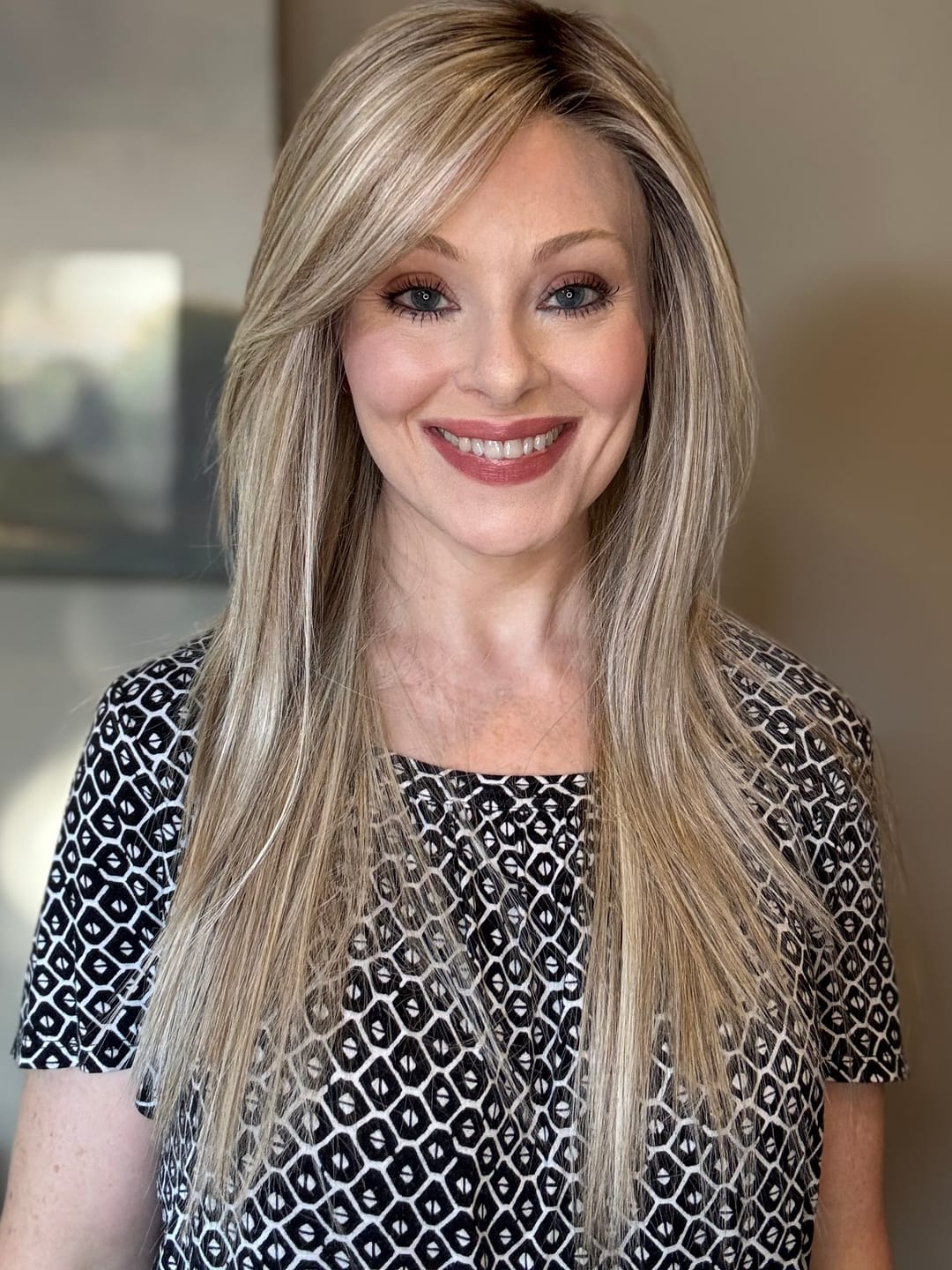 Customer photo review of RUNWAY MODEL - Sandy Blonde