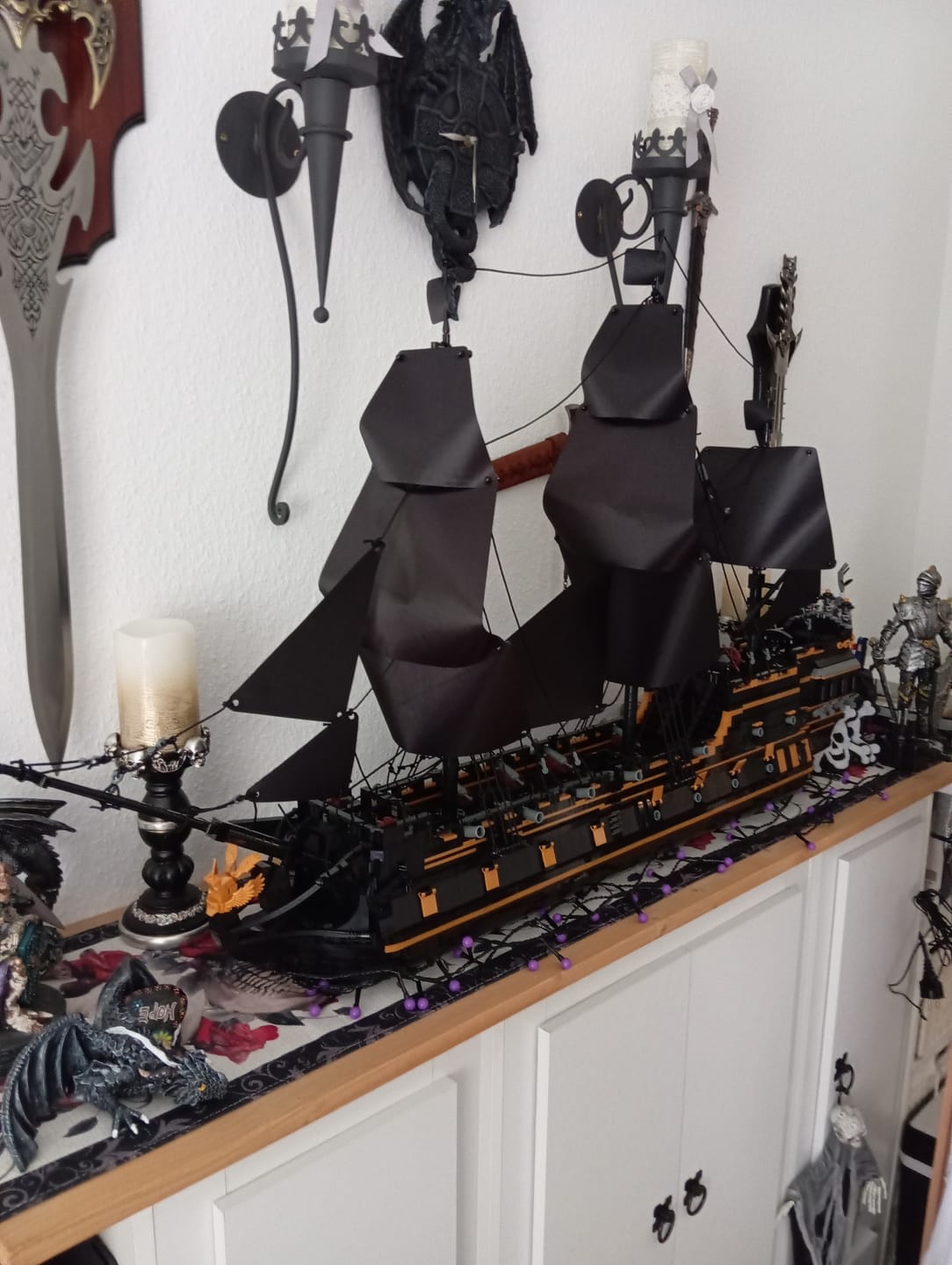 Customer photo review of Mould King Black Pearl II 13186 Piratenschiff Klemmbaustein-Set | 4.793 Teile