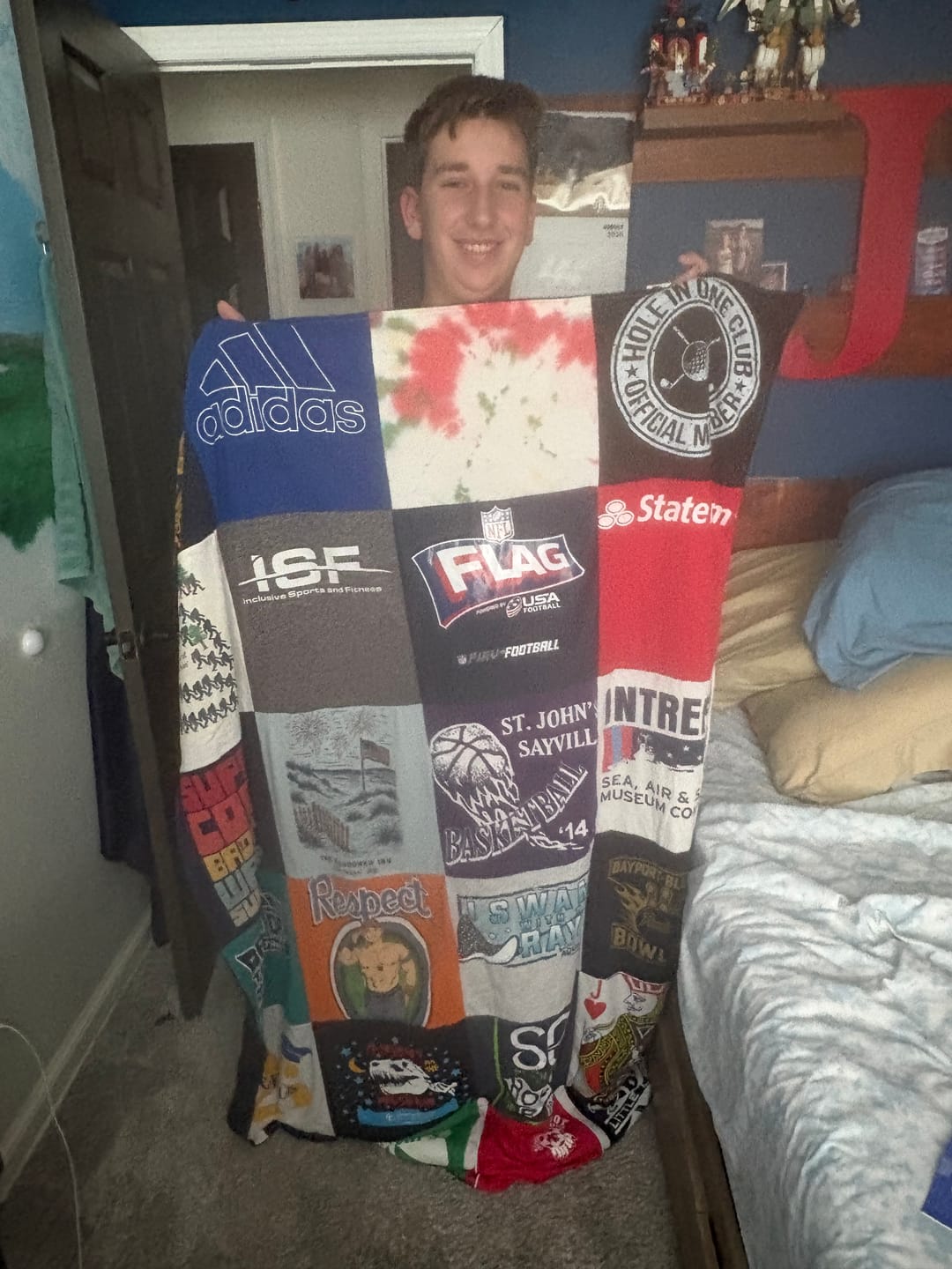 Customer photo review of Project Repat T-Shirt Quilt