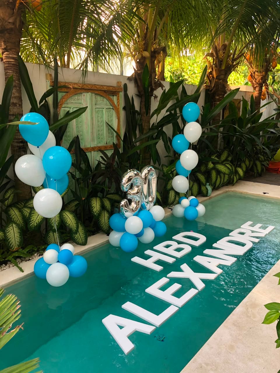 Customer photo review of 🎈 Pool Balloon Decoration Setup