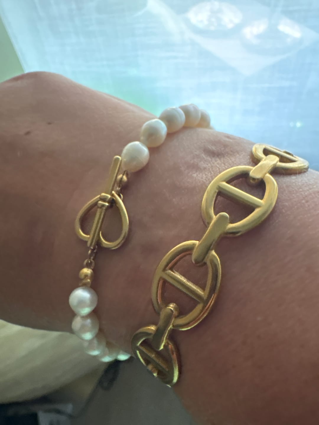 Customer photo review of Elegance Deluxe Armreif 18K Vergoldet