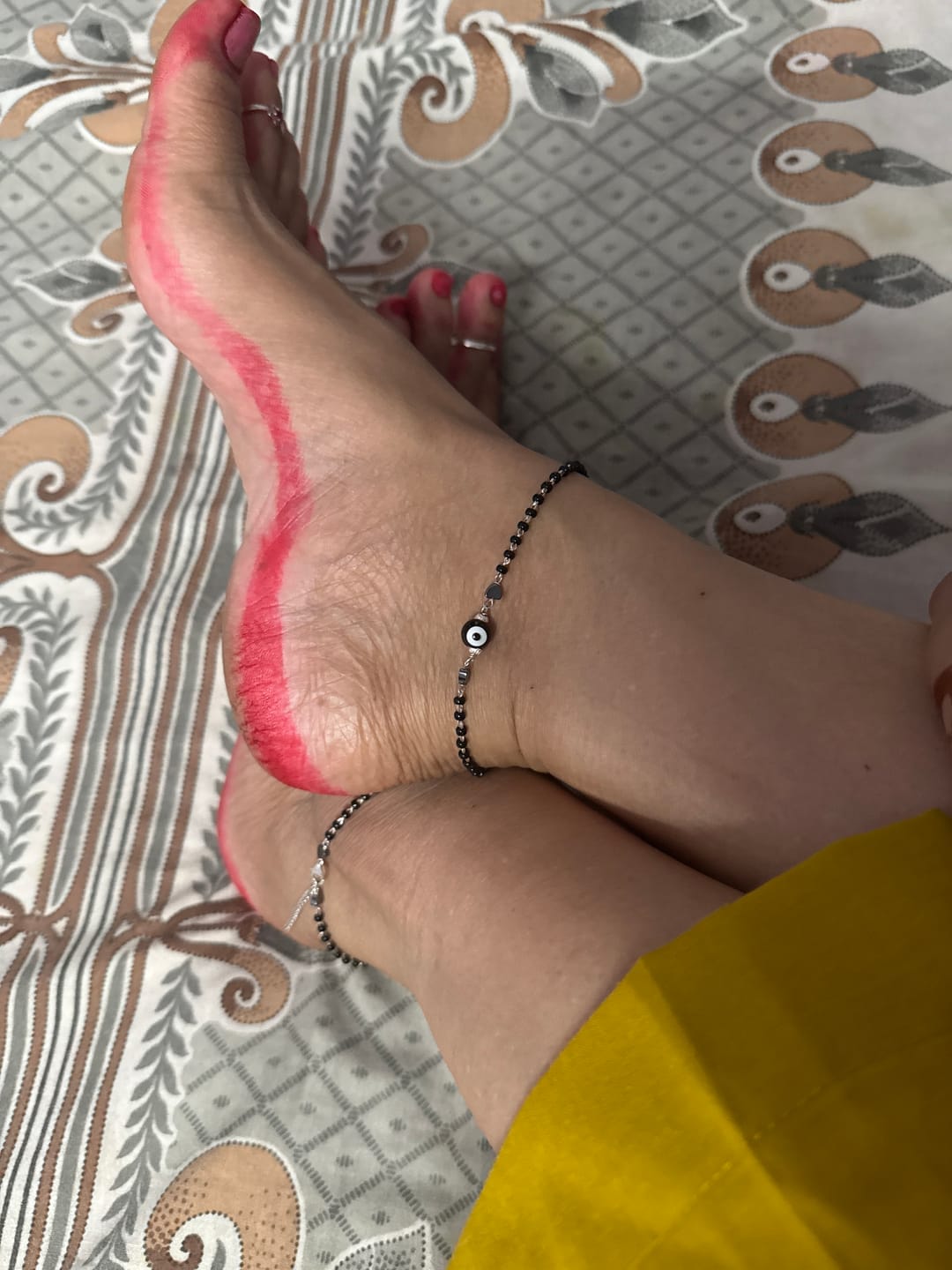 Customer photo review of Silver Black Evil Eye Anklet