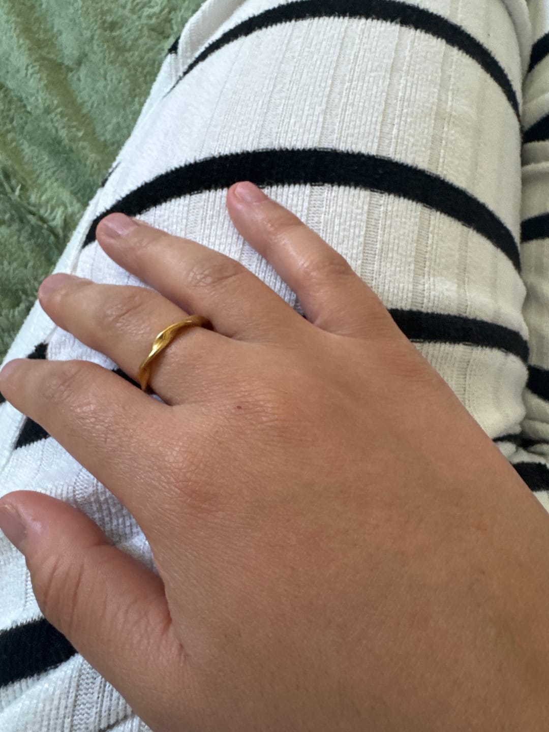 Customer photo review of Essential Ring