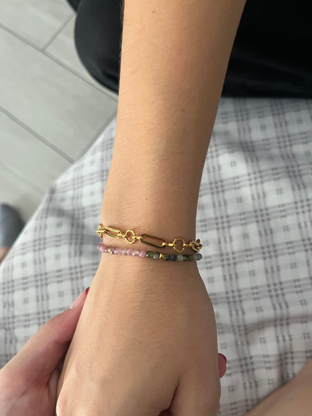 Customer photo review of Pulsera Murano Color