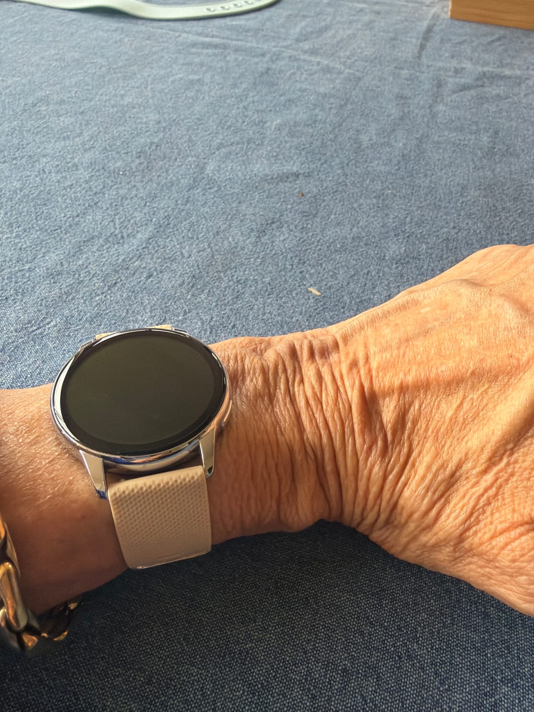 Customer photo review of Siltcon® Auréa Smartwatch Dames Zilver