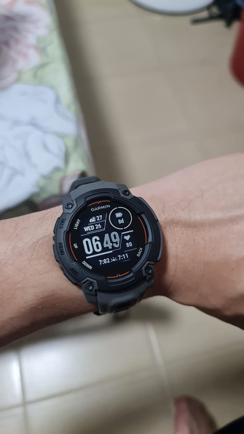 Customer photo review of Instinct E