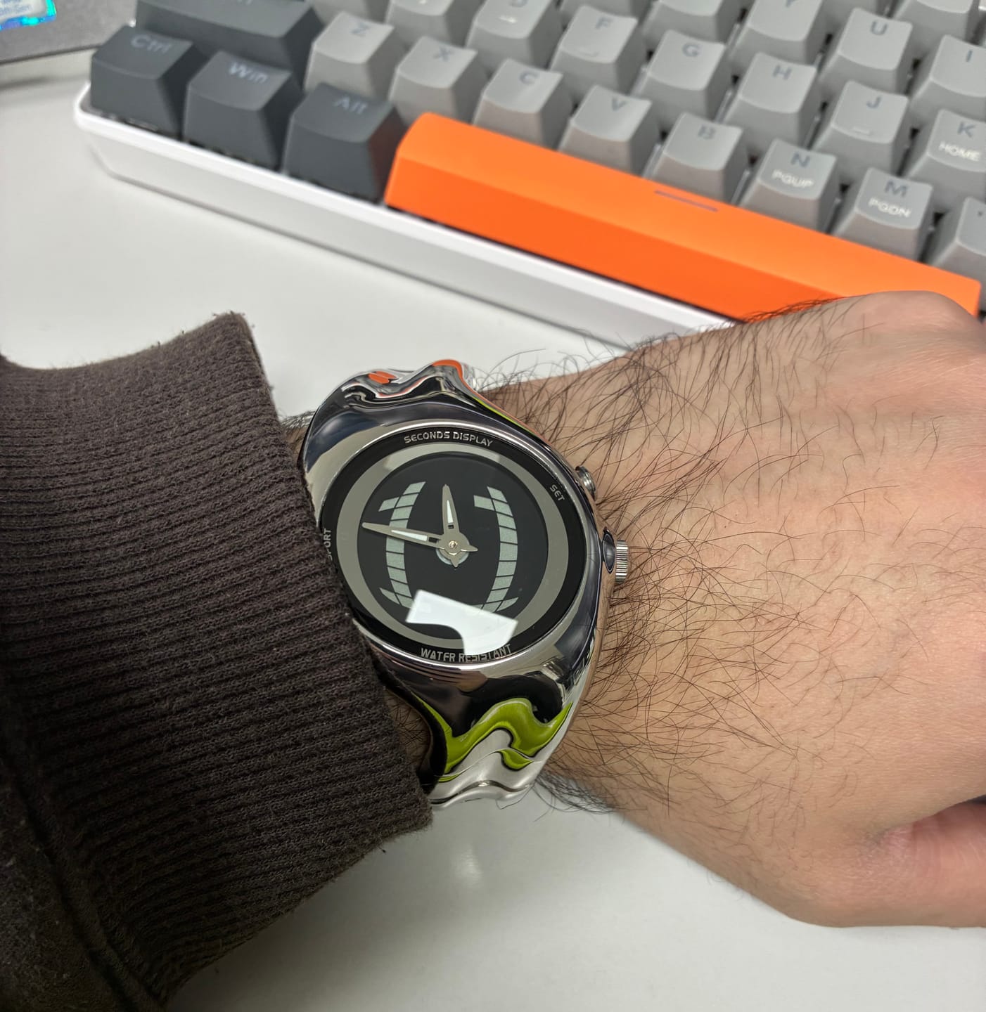 Customer photo review of Reloj Benly Design GL570 Silver-Shiny Kyosi LCD (Nike Triax)