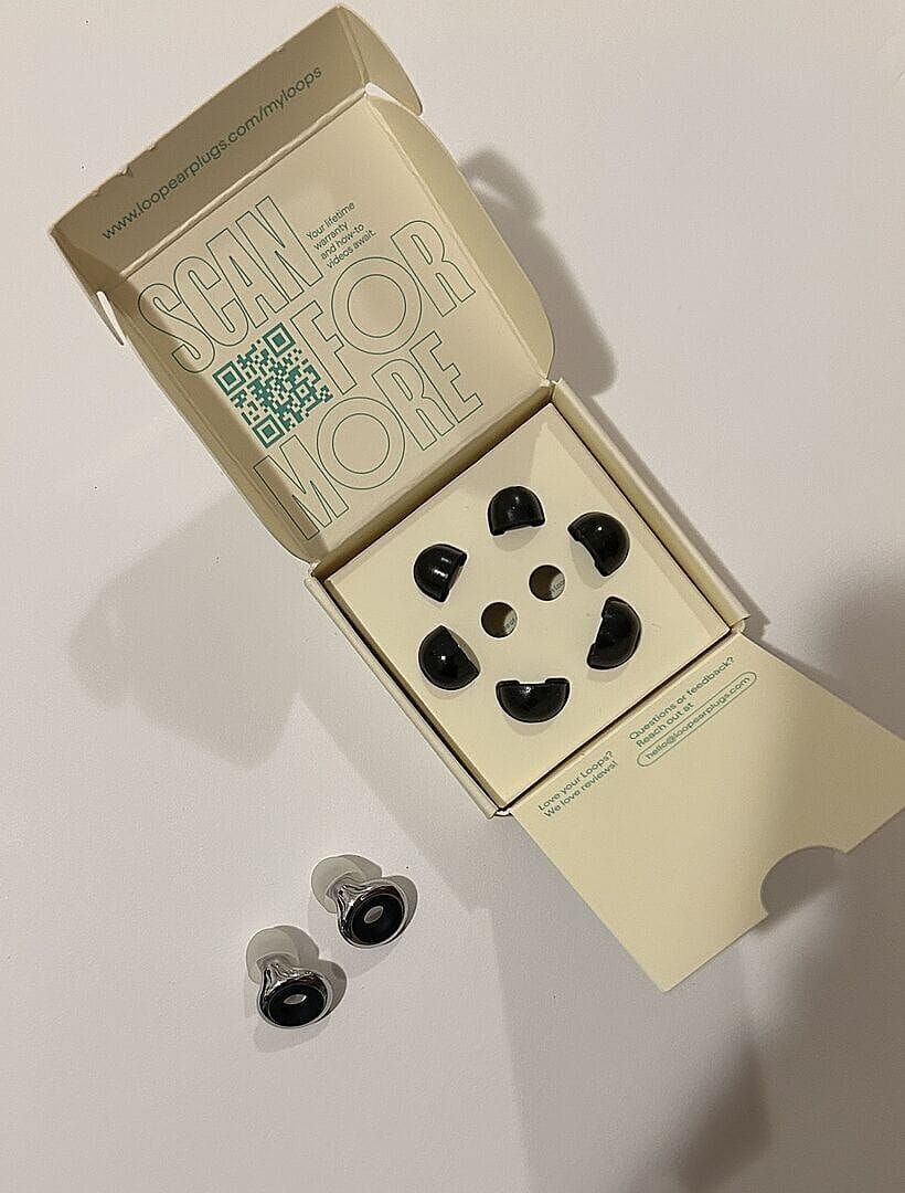 Customer photo review of Foam Ear tips + Loop Mute