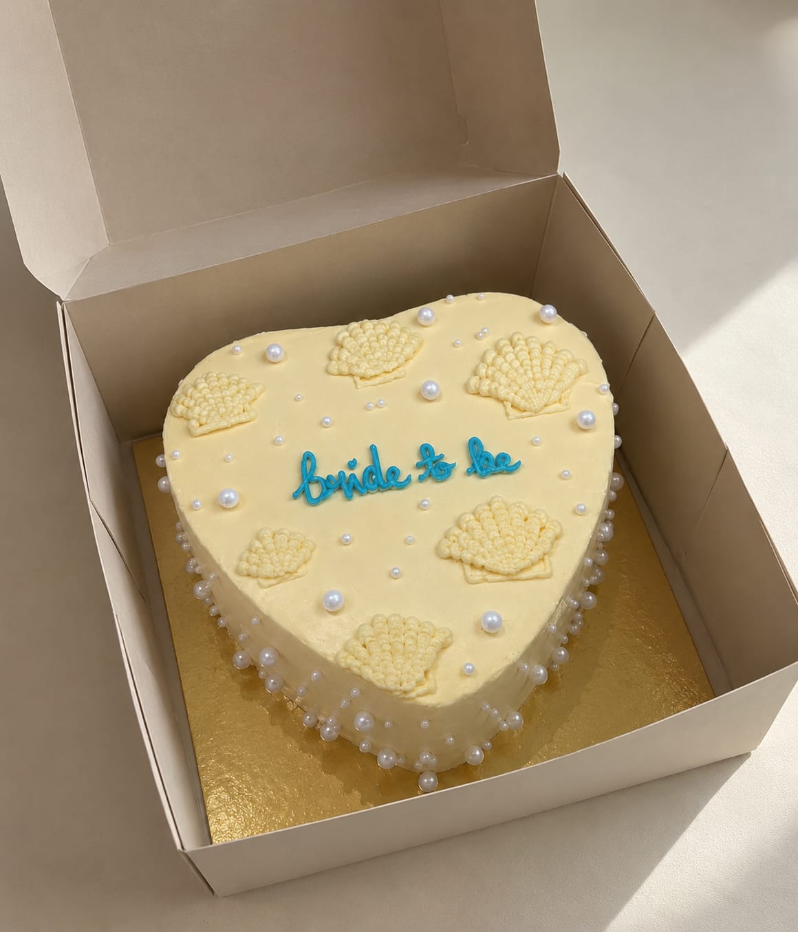 Customer photo review of 🎂 Birthday Cake – Delivery in Bali